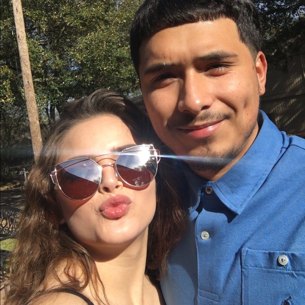 Meet your Posher, Isabella